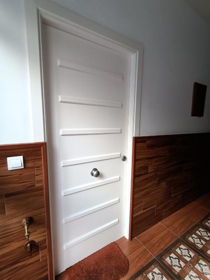 Apartamento Esperanza Apartment Seville Ngoại thất bức ảnh